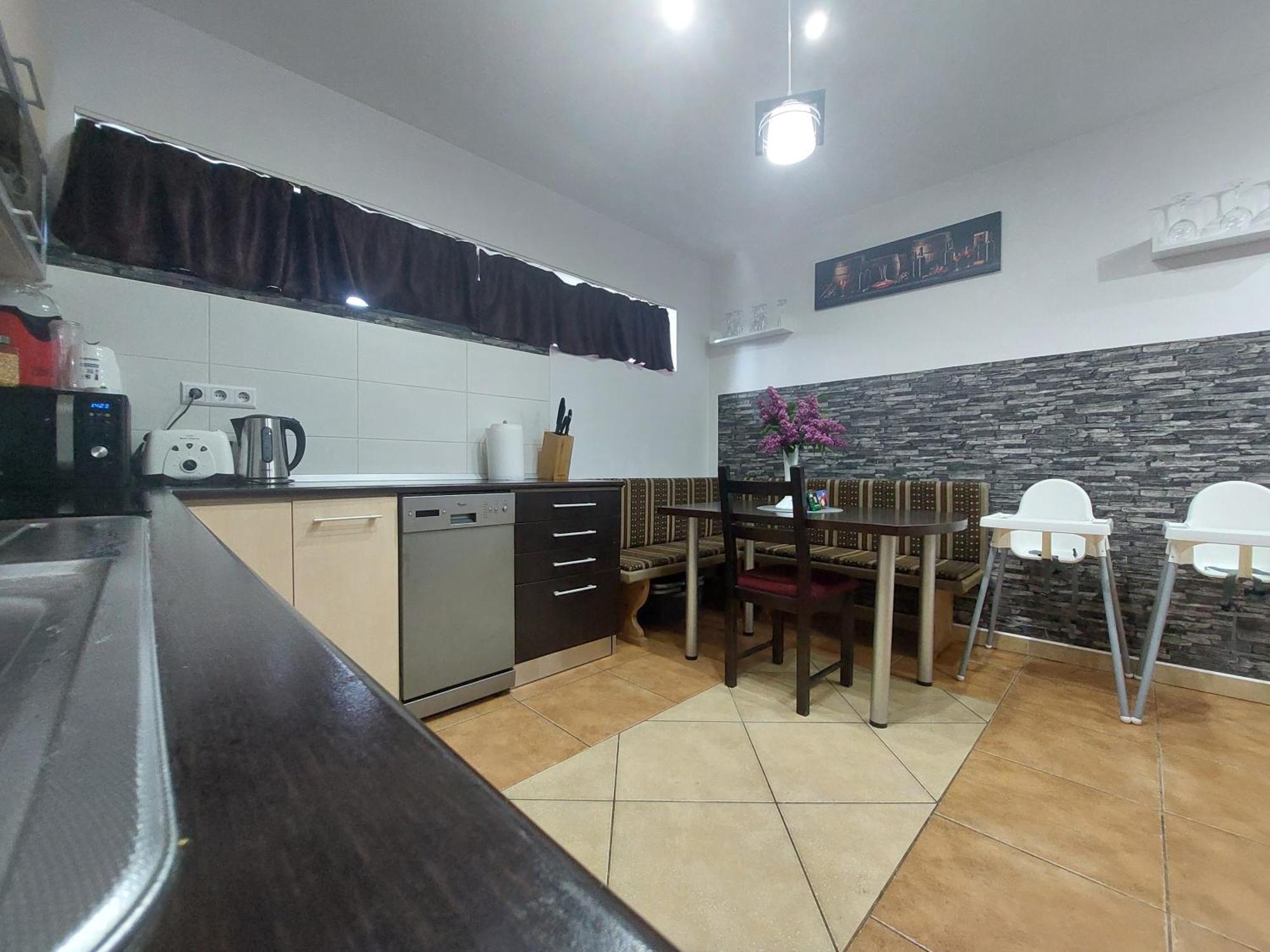 Morrison Apartments เมียร์คูรา-ชุค ภายนอก รูปภาพ